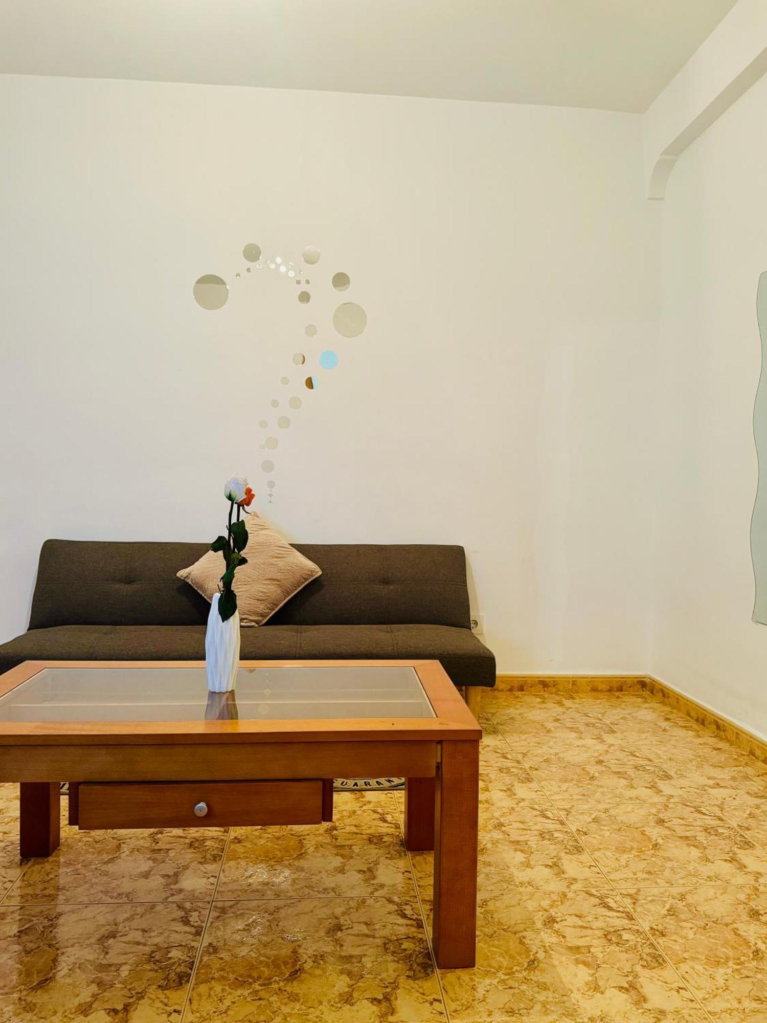 Pisos Baraja Gl Apartment Madrid Luaran gambar