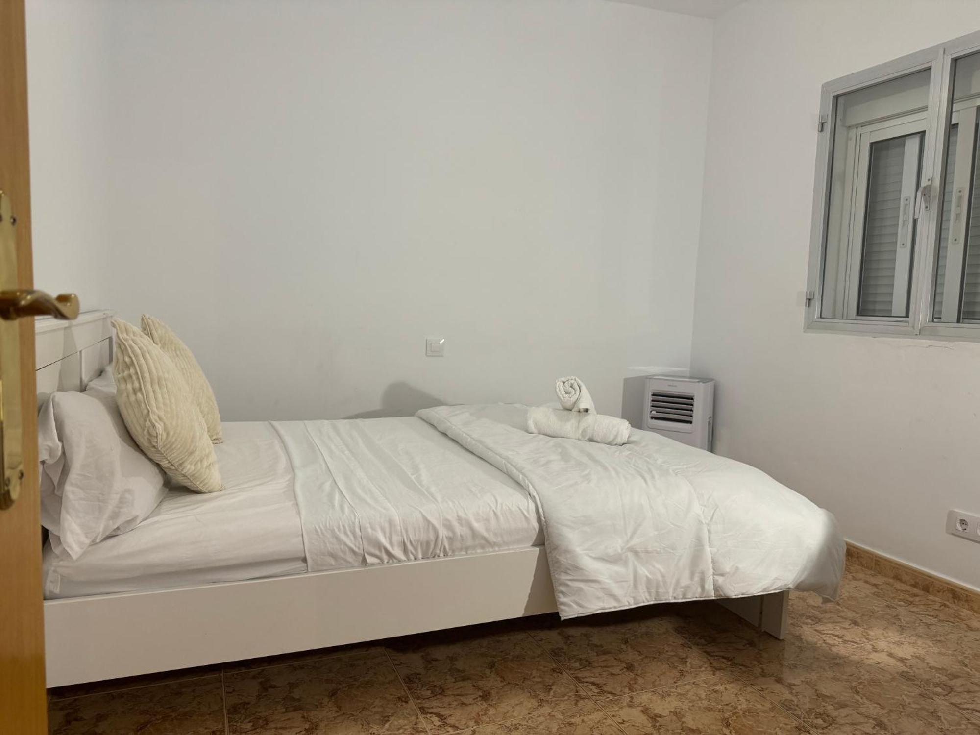 Pisos Baraja Gl Apartment Madrid Luaran gambar