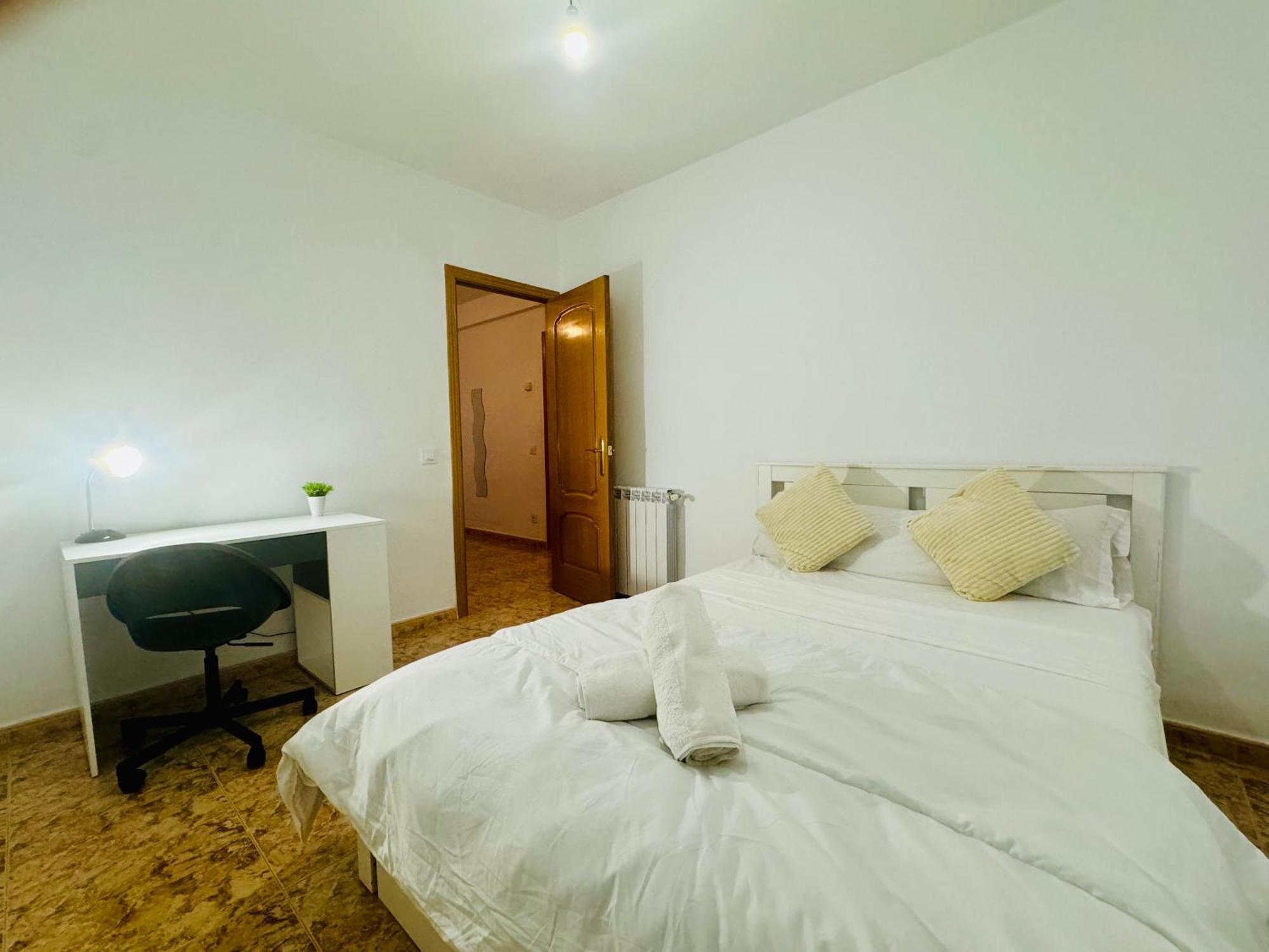 Pisos Baraja Gl Apartment Madrid Luaran gambar